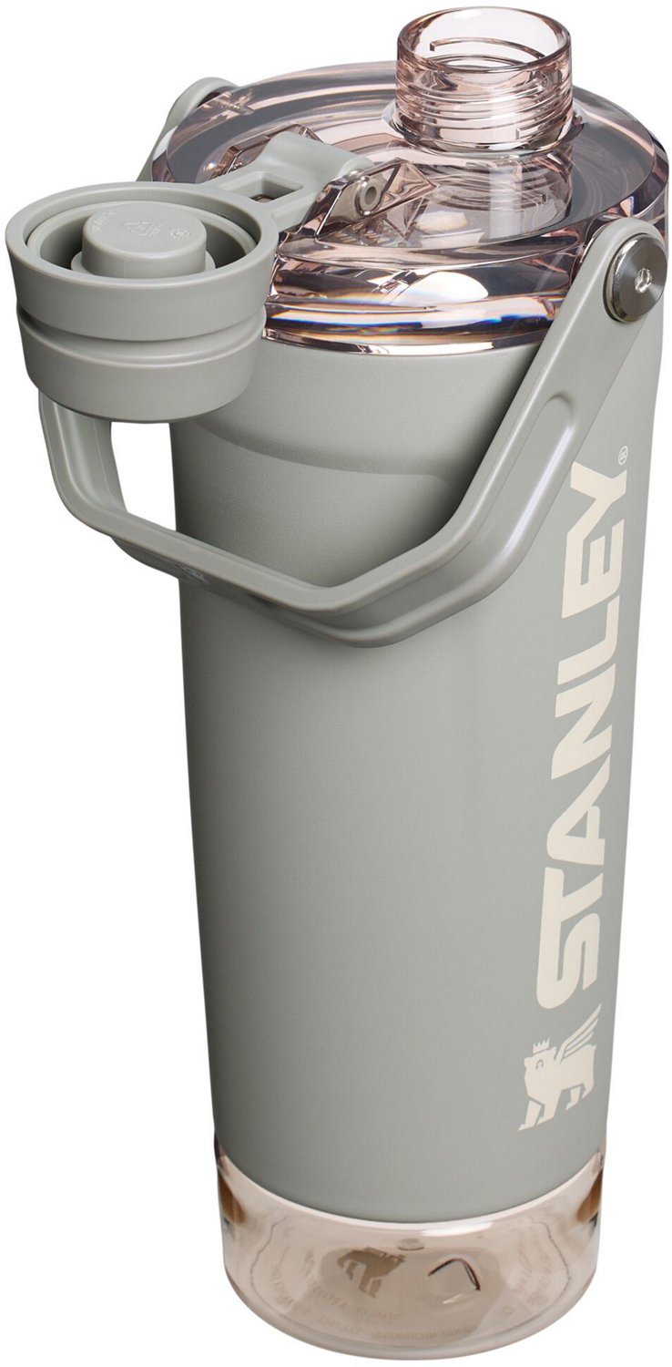 Stanley 20 oz Activate Shaker Bottle - view number 2