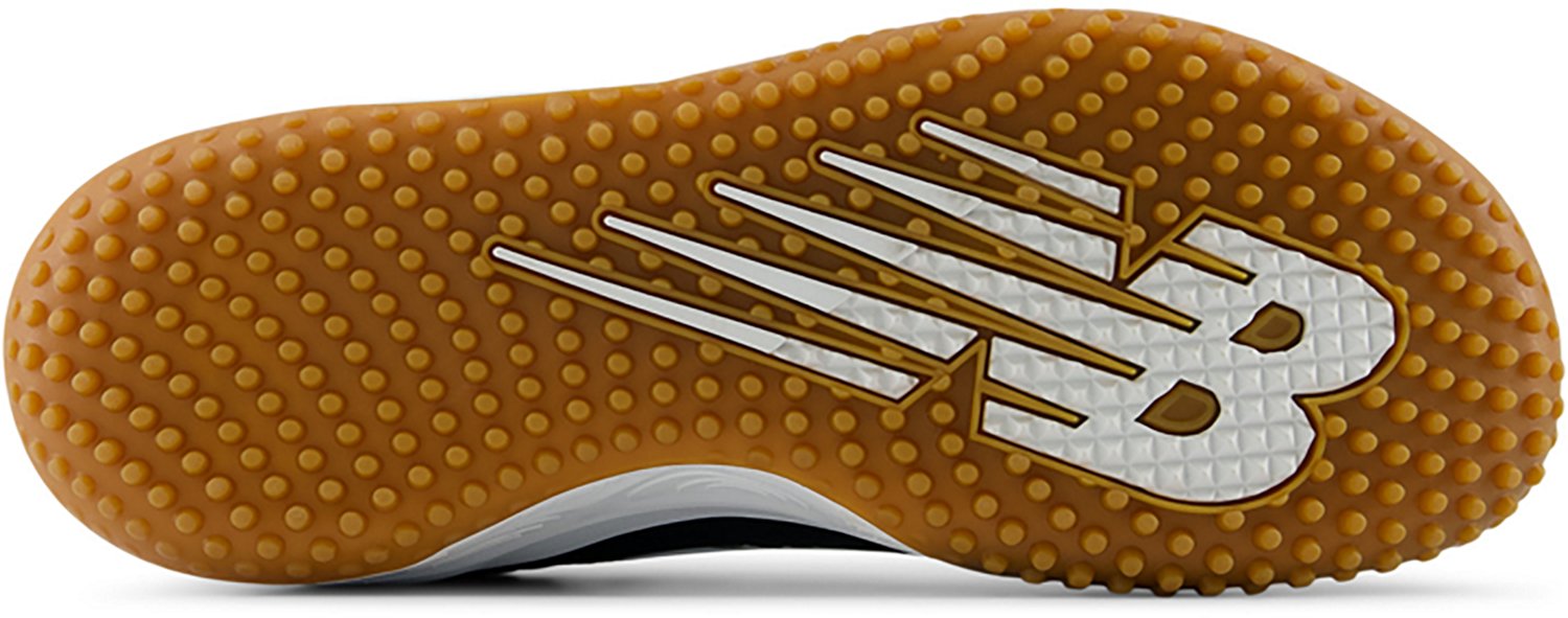 New Balance Men's Fresh Foam Velo v4 Turf Trainer Baseball
