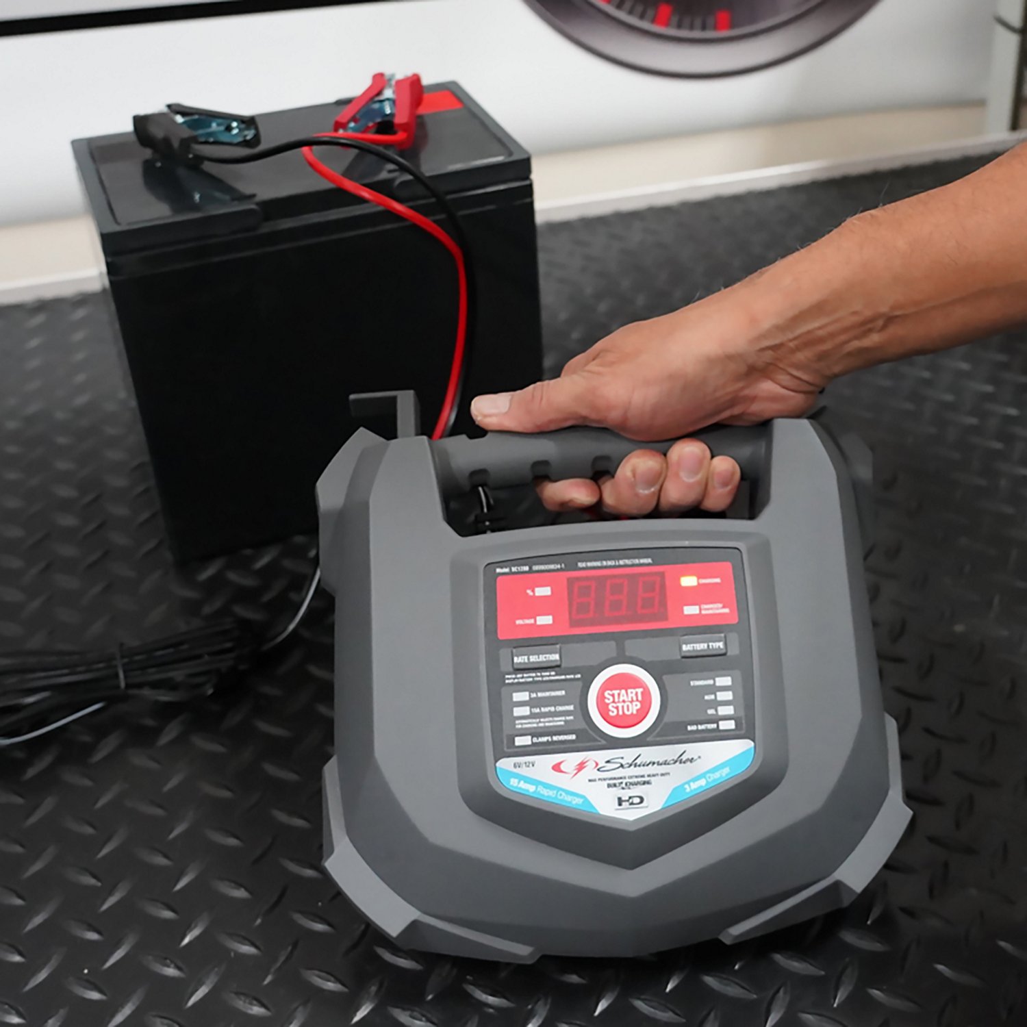 Schumacher SC1280 15A 6/12V Car and Boat Rapid Charger - view number 5