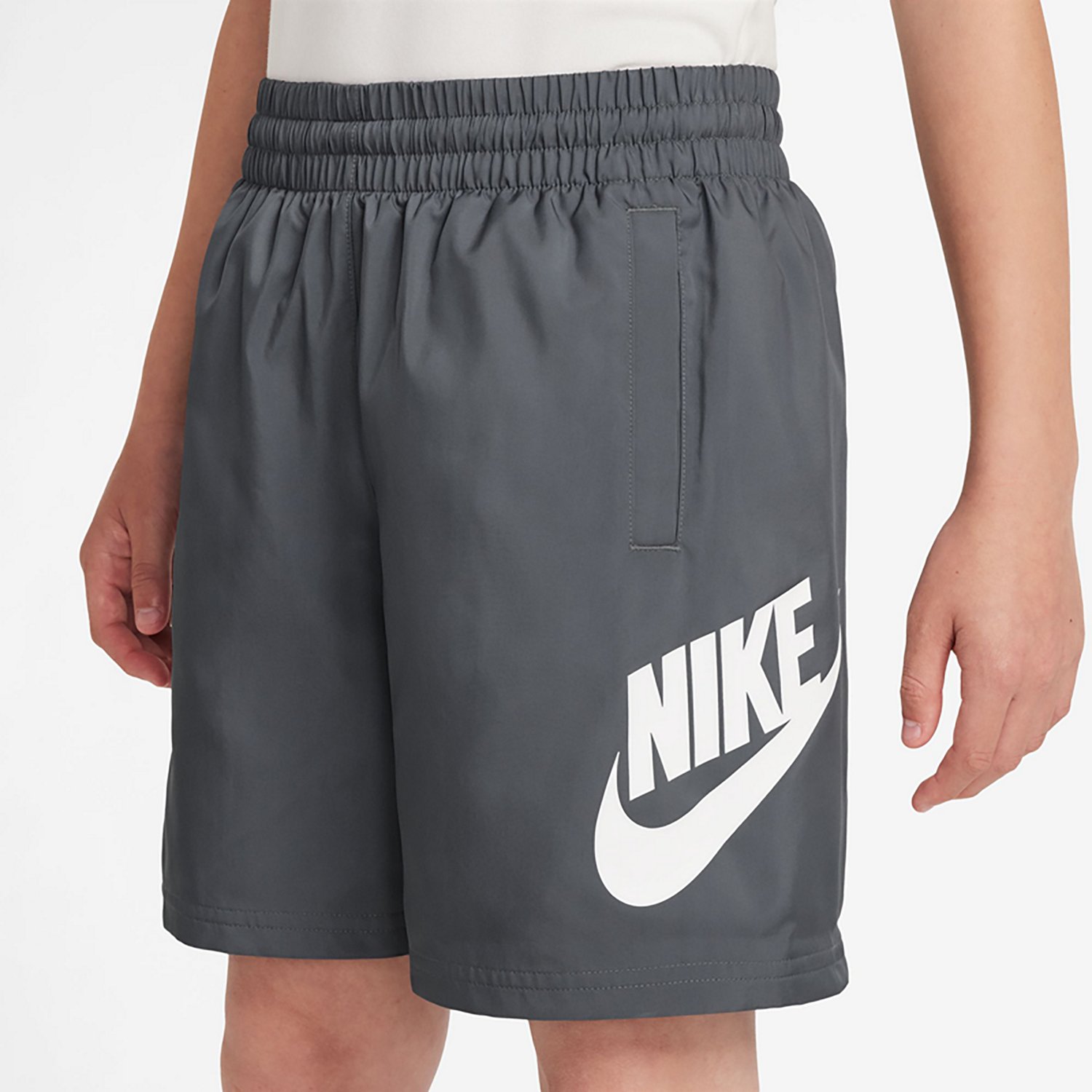 Nike Boys' Sportswear 6 in. Shorts - view number 3