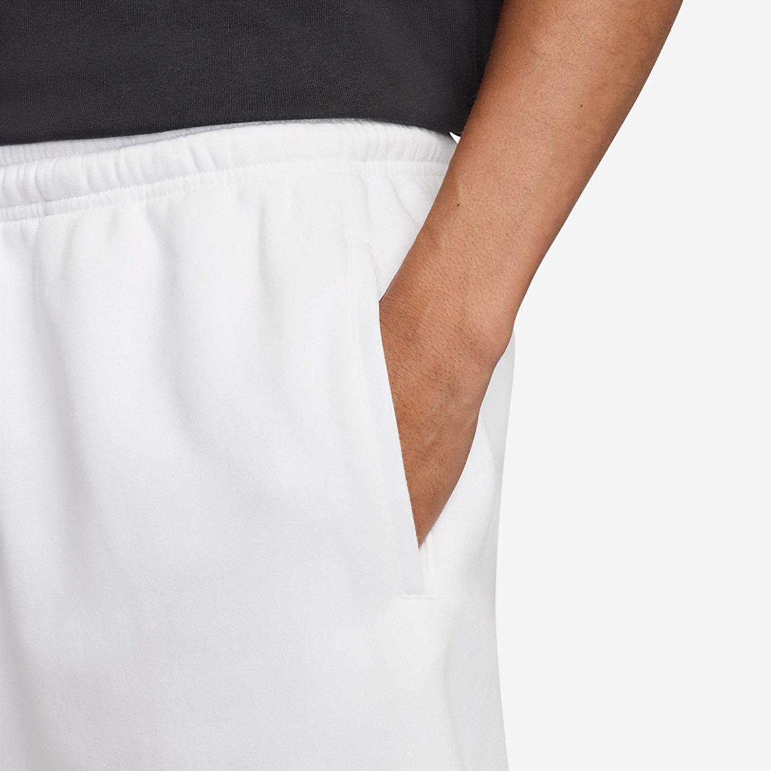Nike Men's Club Brushed Fleece Graphic Shorts 7 in. - view number 4