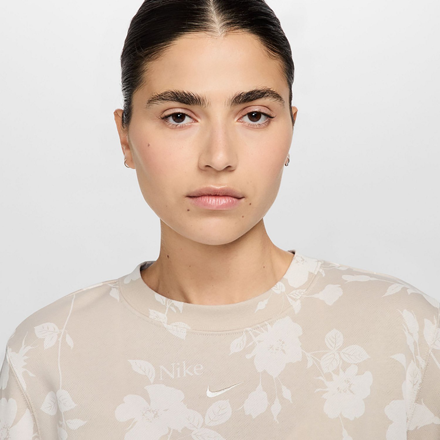 Nike Women's Sportswear Chill French Terry Crew Neck Sweatshirt - view number 3