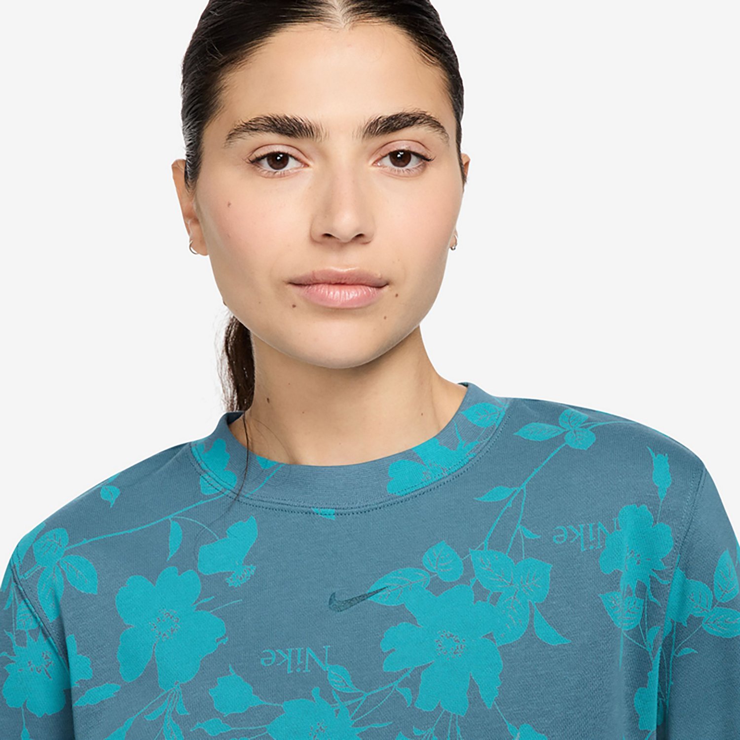 Nike Women's Sportswear Chill French Terry Crew Neck Sweatshirt - view number 3