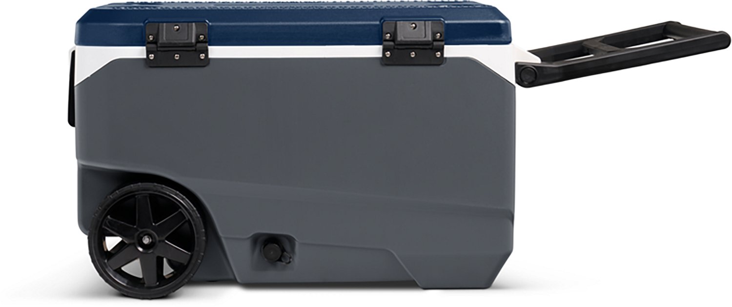 Igloo Latitude 90 qt MaxCold Roller Cooler - view number 3