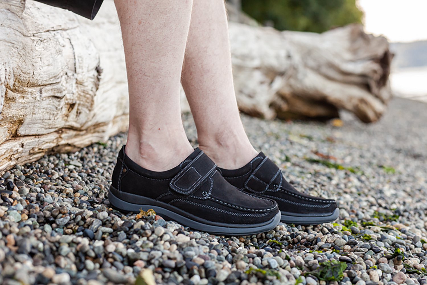 Propet Men's Porter Slip On Loafers - view number 7