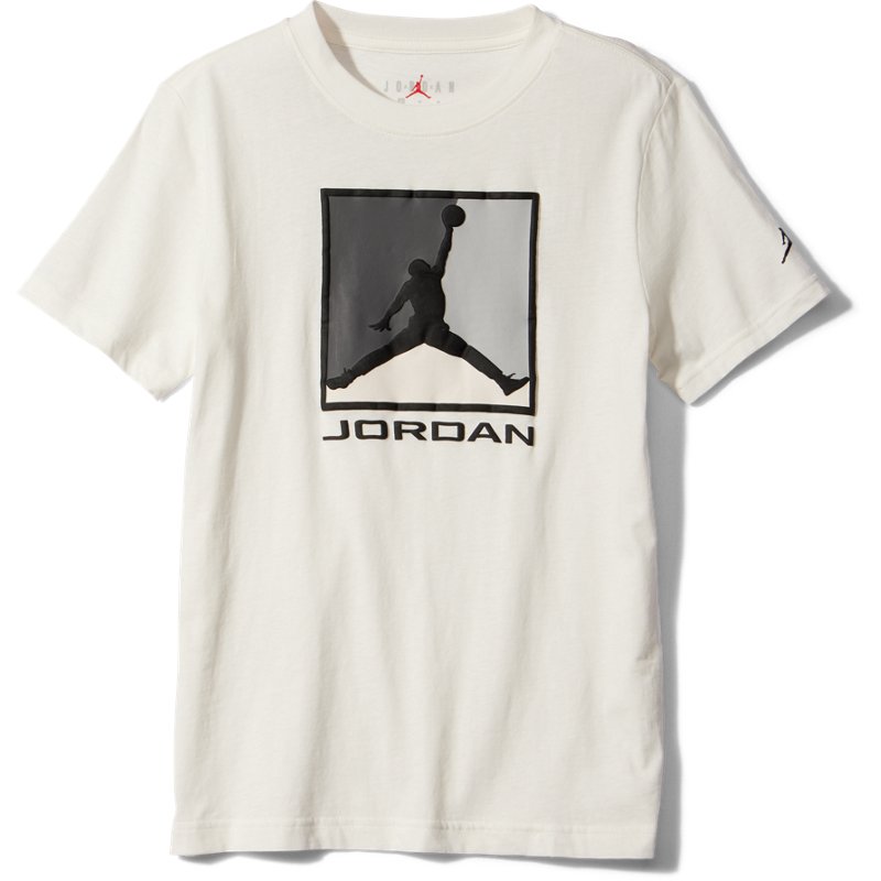Jordan Boys' Essent… - image