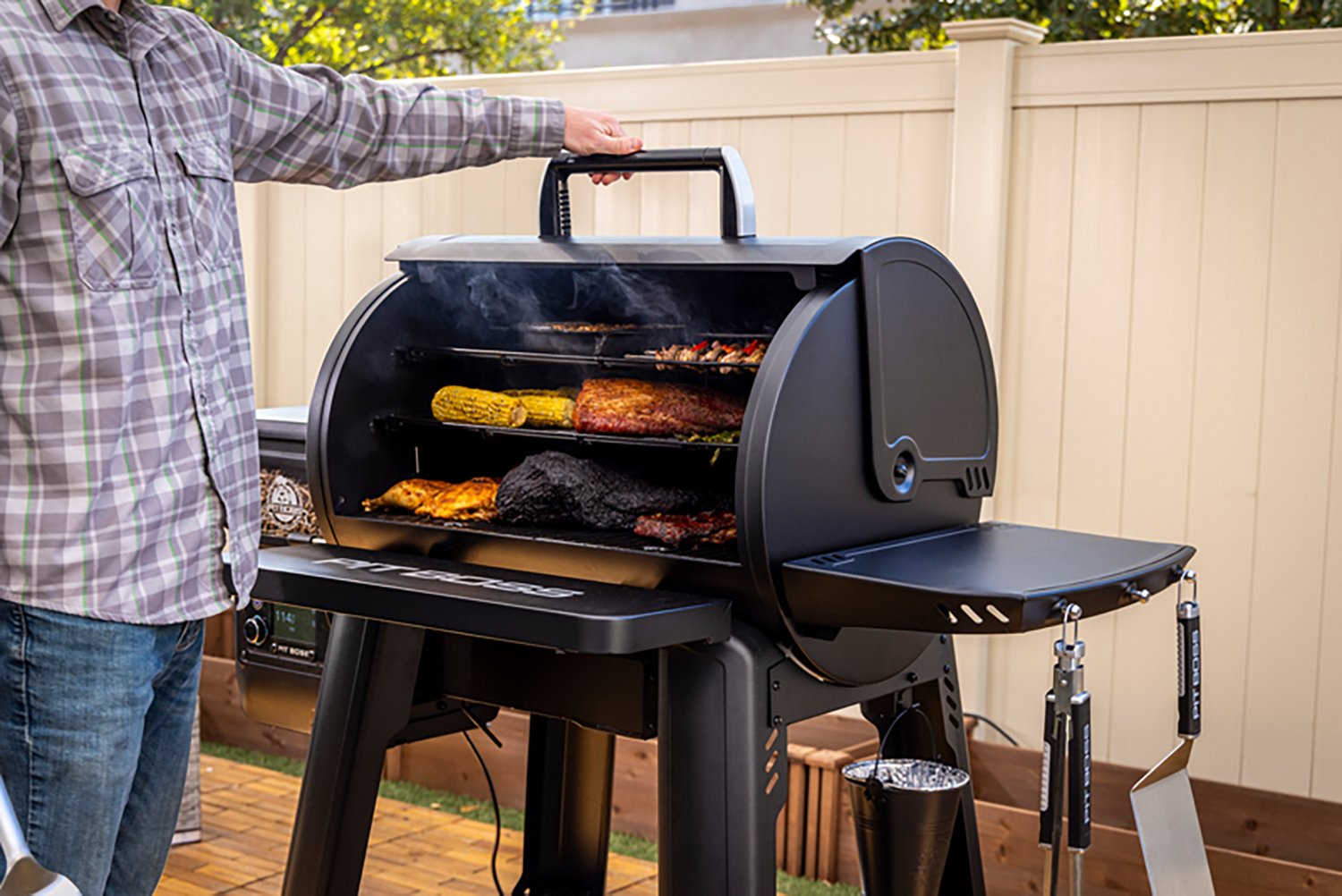 Pit Boss 1250 Competition Series Roll Top Pellet Grill                                                                           - view number 4