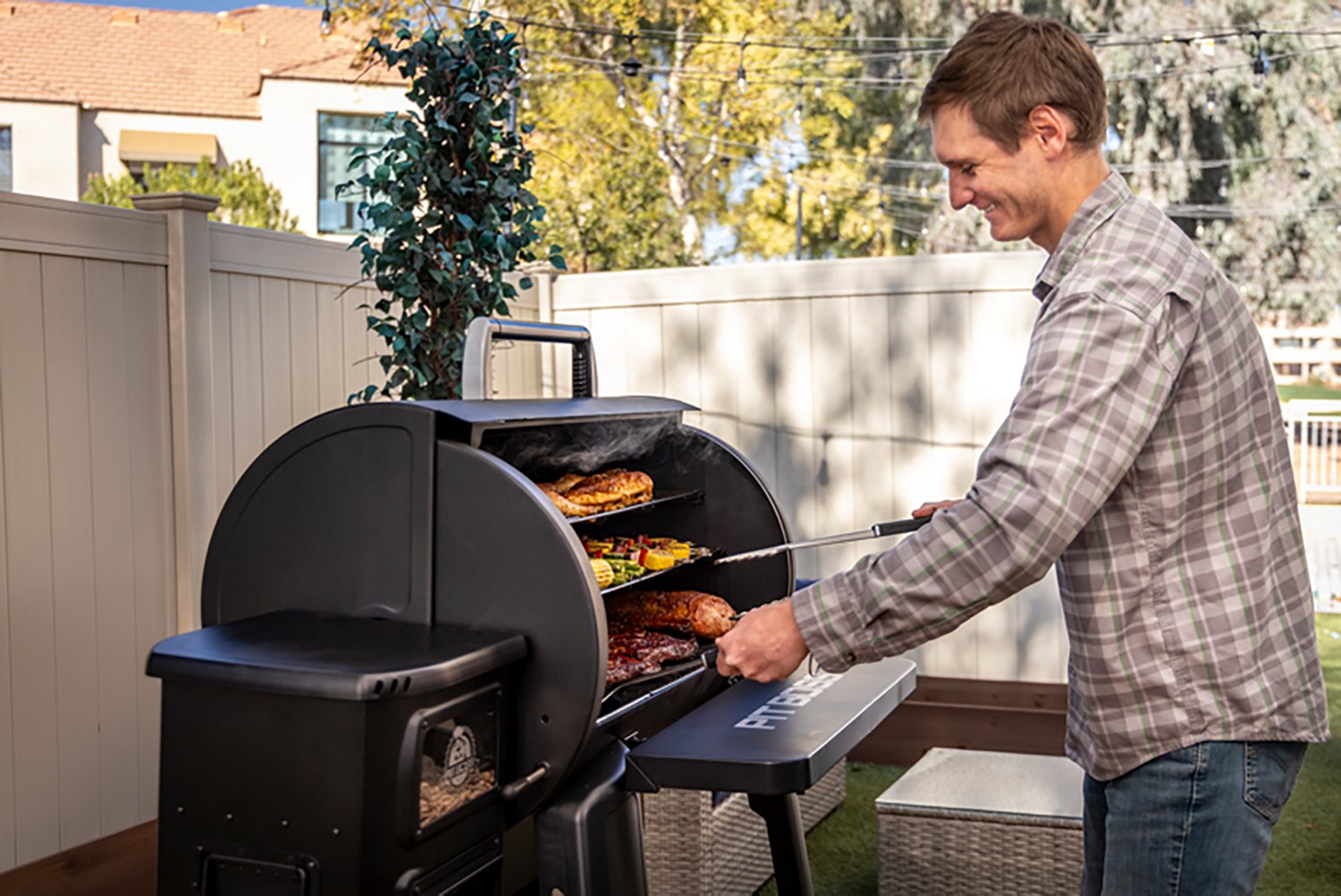 Pit Boss 1600 Competition Series Roll Top Pellet Grill                                                                           - view number 5