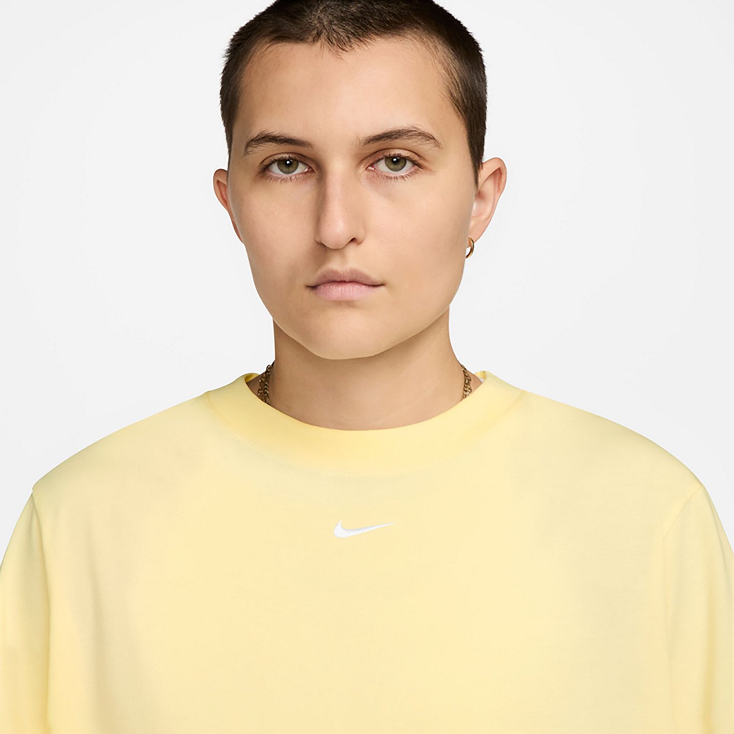 Nike Women's NSW Essential BF LBR Short Sleeve Shirt - view number 3