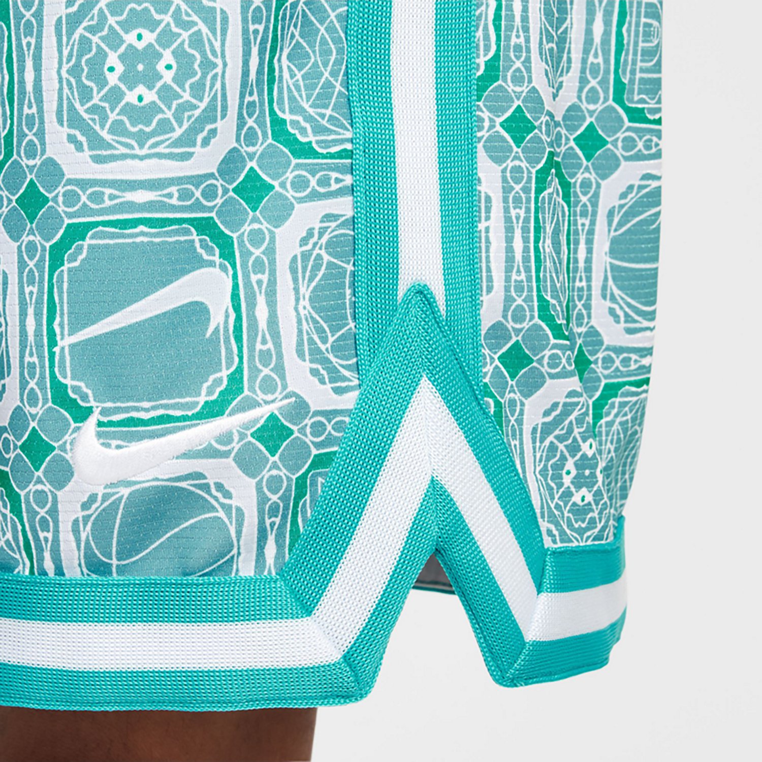 Nike Boys' Dri-FIT DNA AOP Shorts 5 in - view number 4