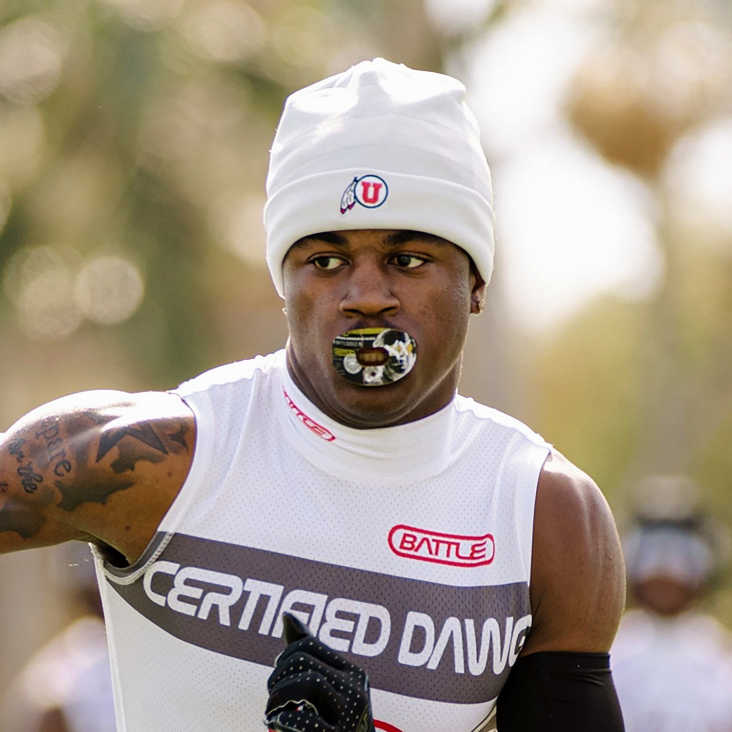 Battle Chrome Oxygen Benjamin XX Football Mouth Guard - view number 2