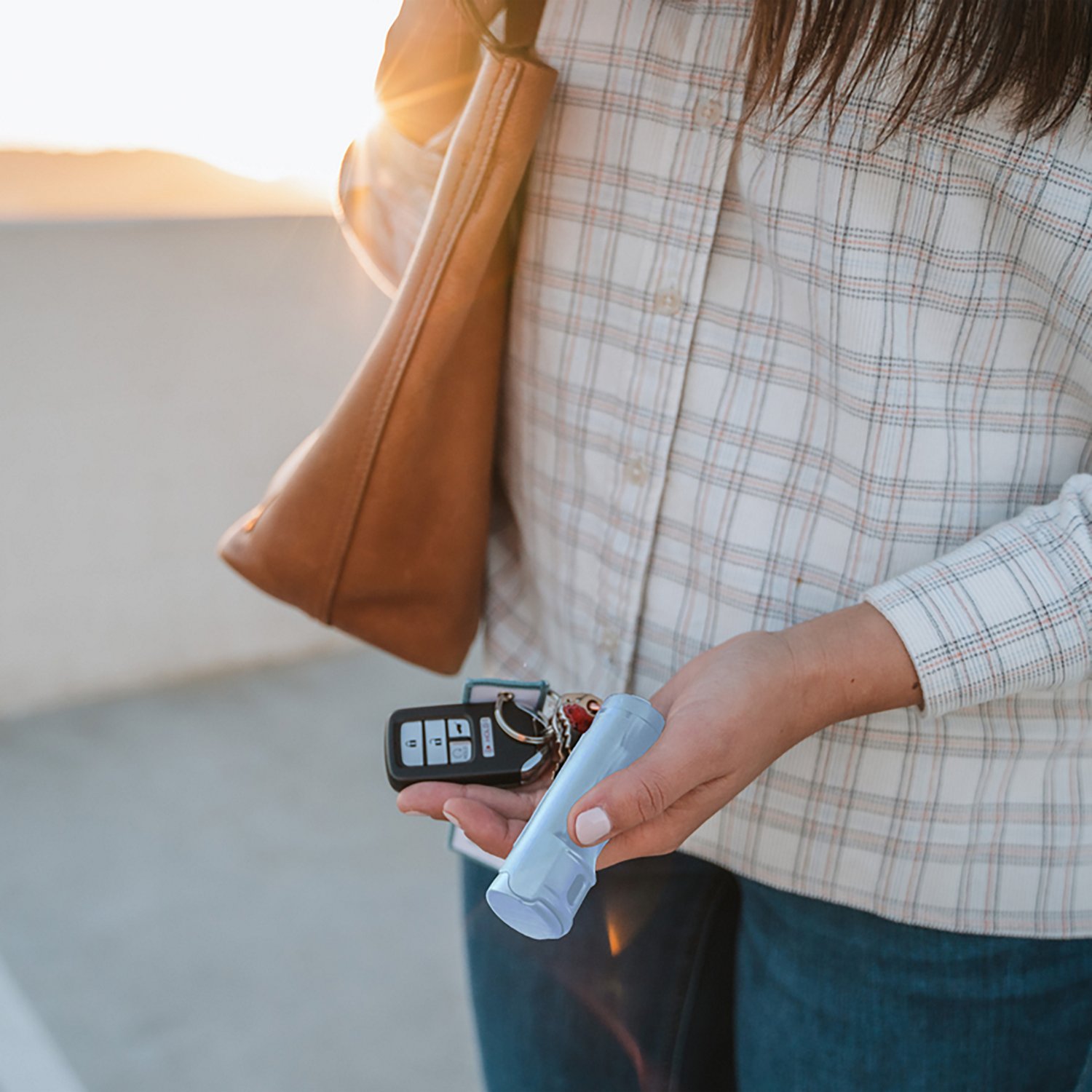 SABRE Pepper Spray with Finger Grip and Key Ring - view number 4