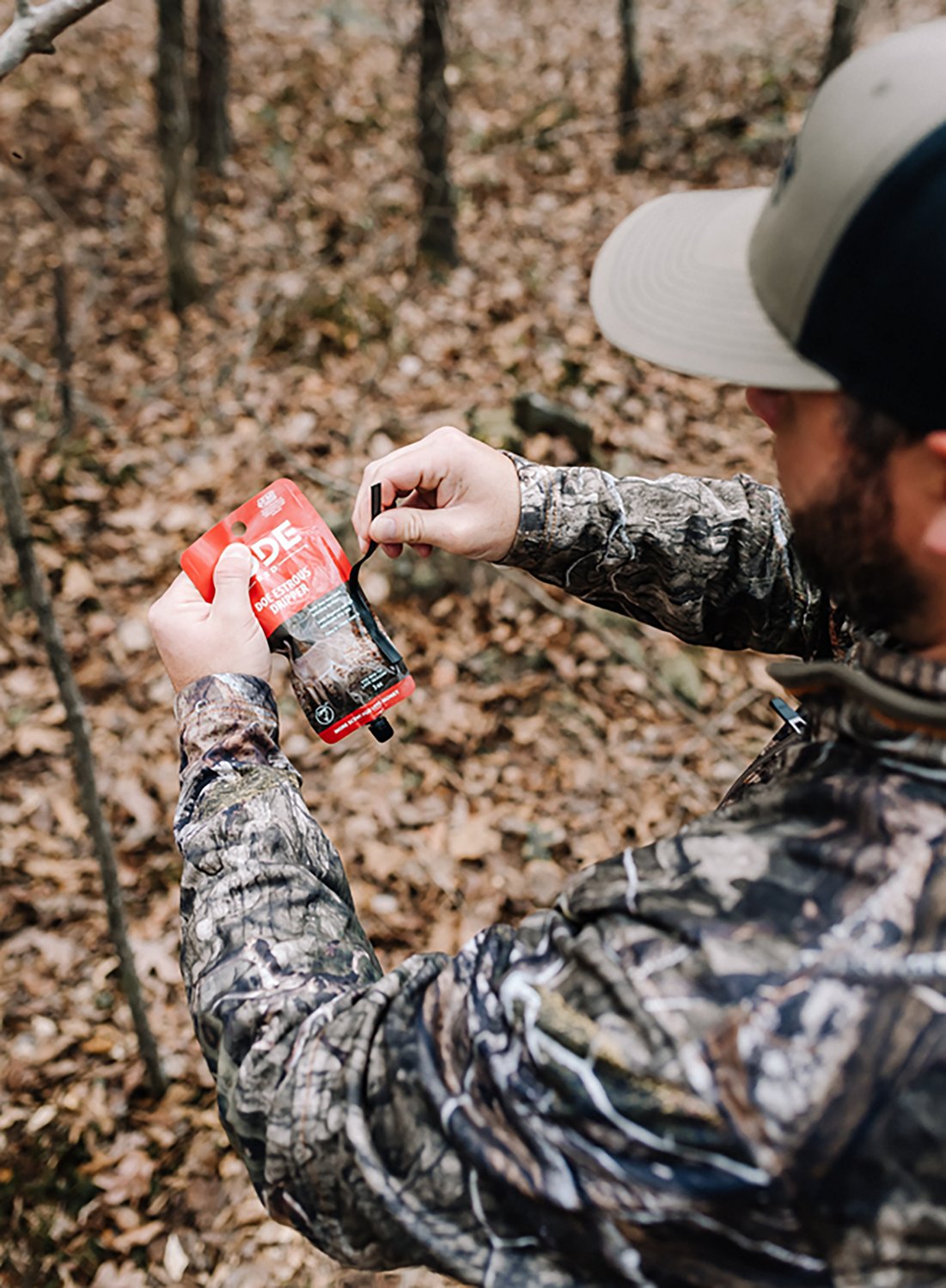 Code Blue Code Red® Doe Estrous Dripper 3 oz. Deer Scent Attractant - view number 3