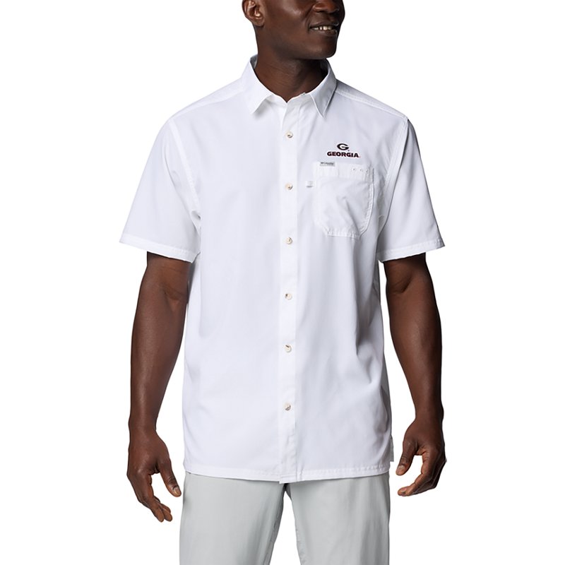 Columbia Men's White Georgia Bulldogs Pfg Slack Tide Omni-Shade Button-Up Camp Shirt - White