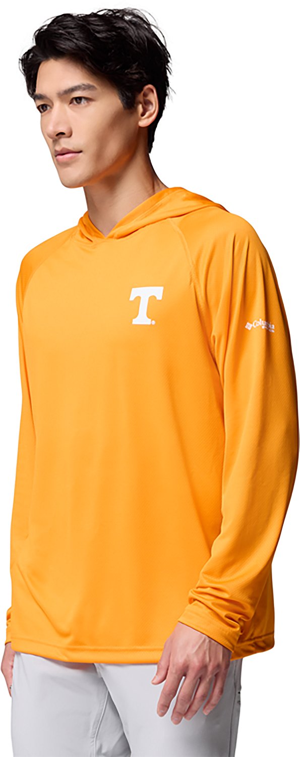 Columbia Sportswear Men's Tennessee Volunteers Collegiate PFG Solar Stream Hoodie - view number 3