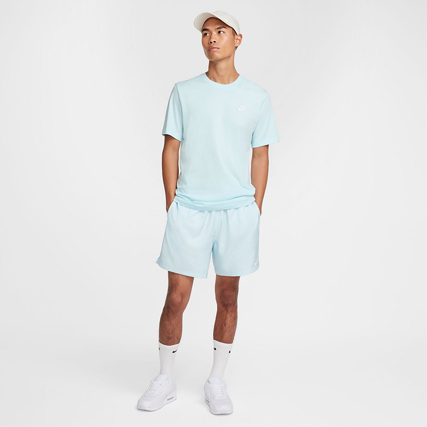 Nike Men’s Sportswear Club Graphic T-shirt - view number 5