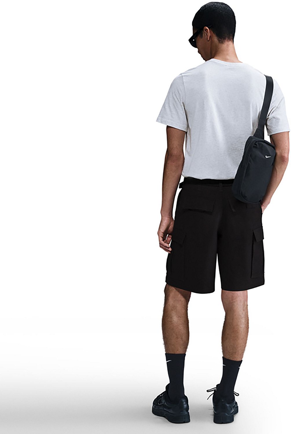 Nike Men's Sportswear Club Graphic T-shirt - view number 2