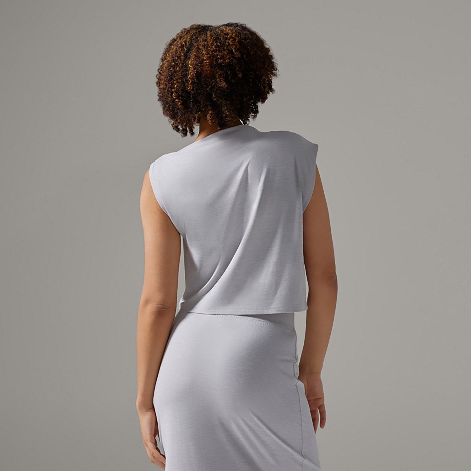 Tavi Women's Brushed Tec Asymmetrical T-shirt - view number 3