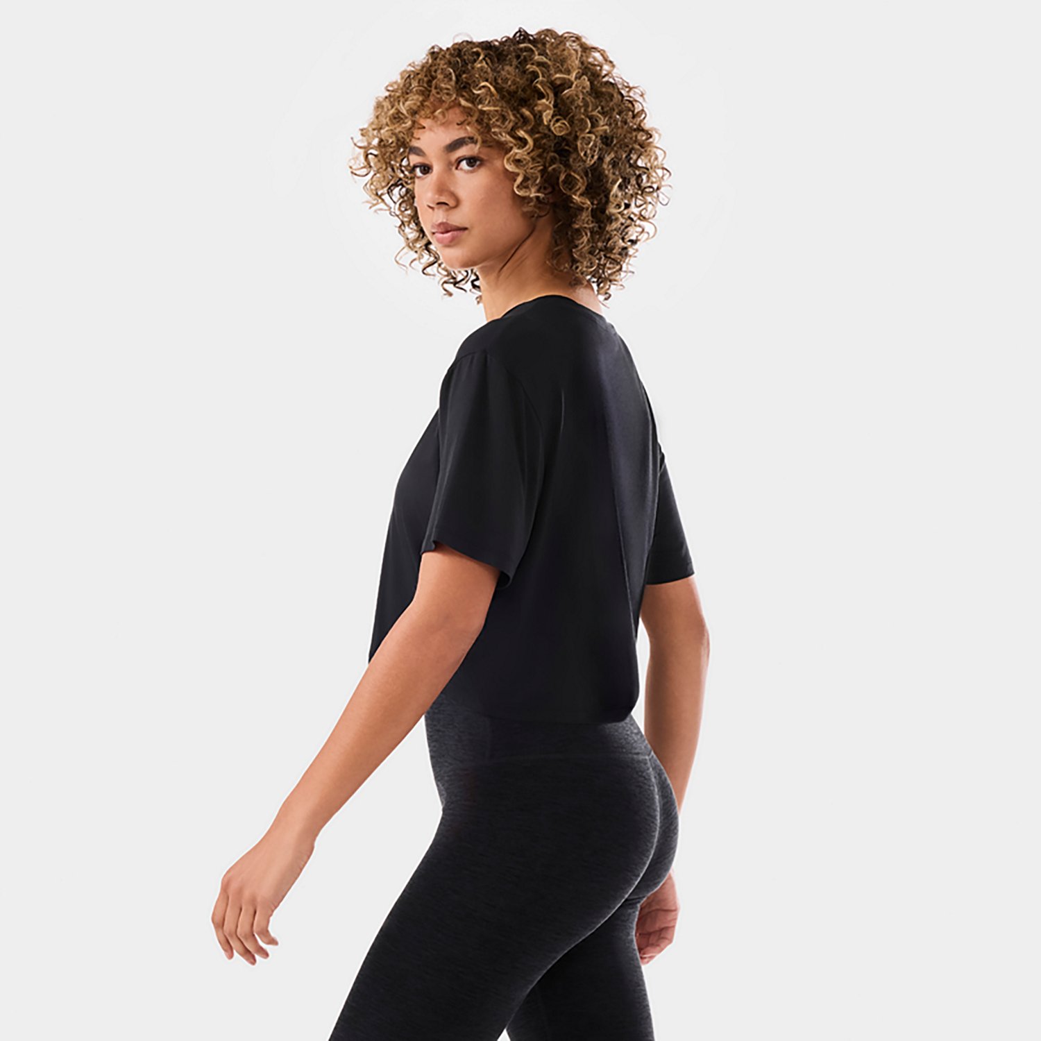 Tavi Women's TaviLuxe Crop T-shirt - view number 3