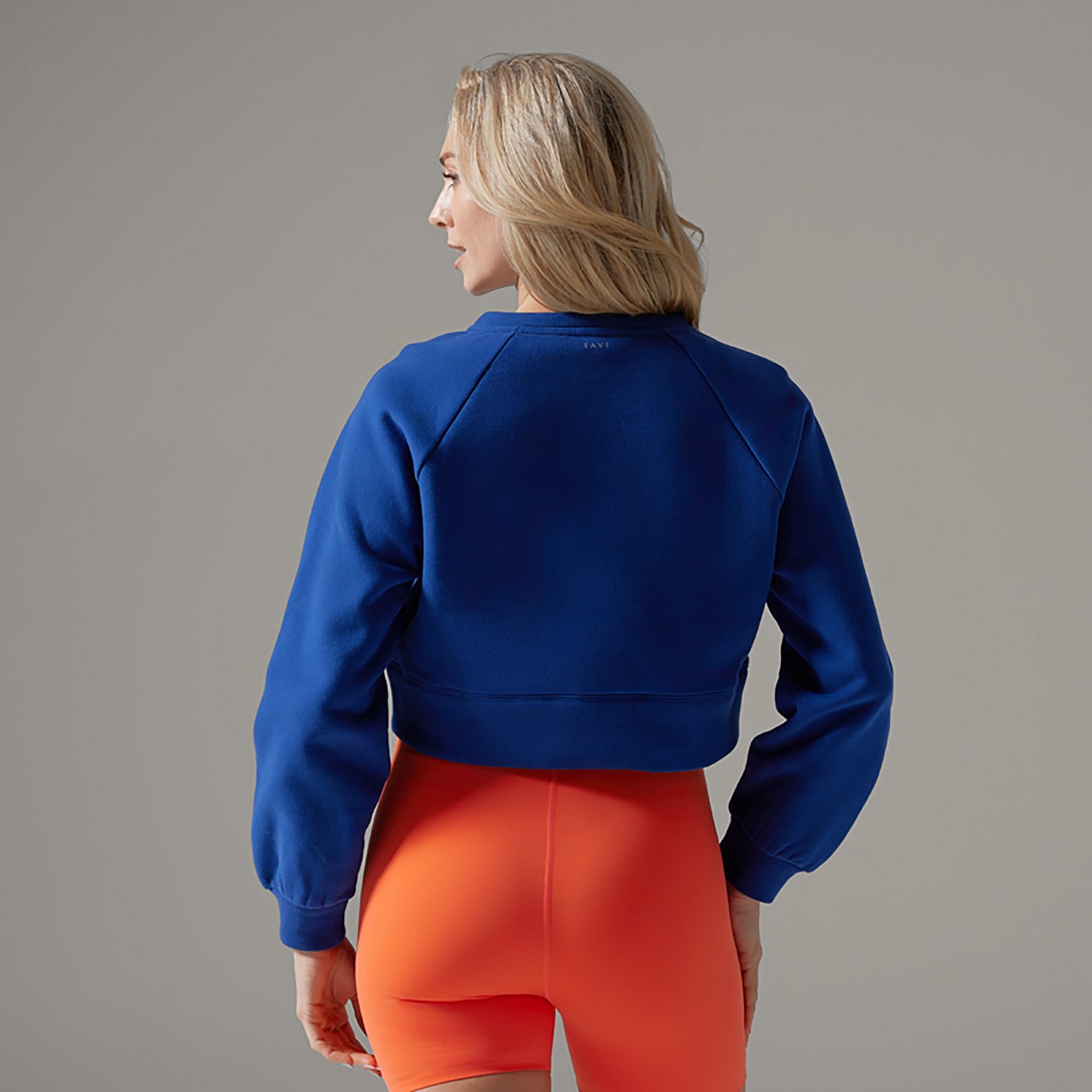 Tavi Women's Easy Breezy Sweatshirt - view number 3