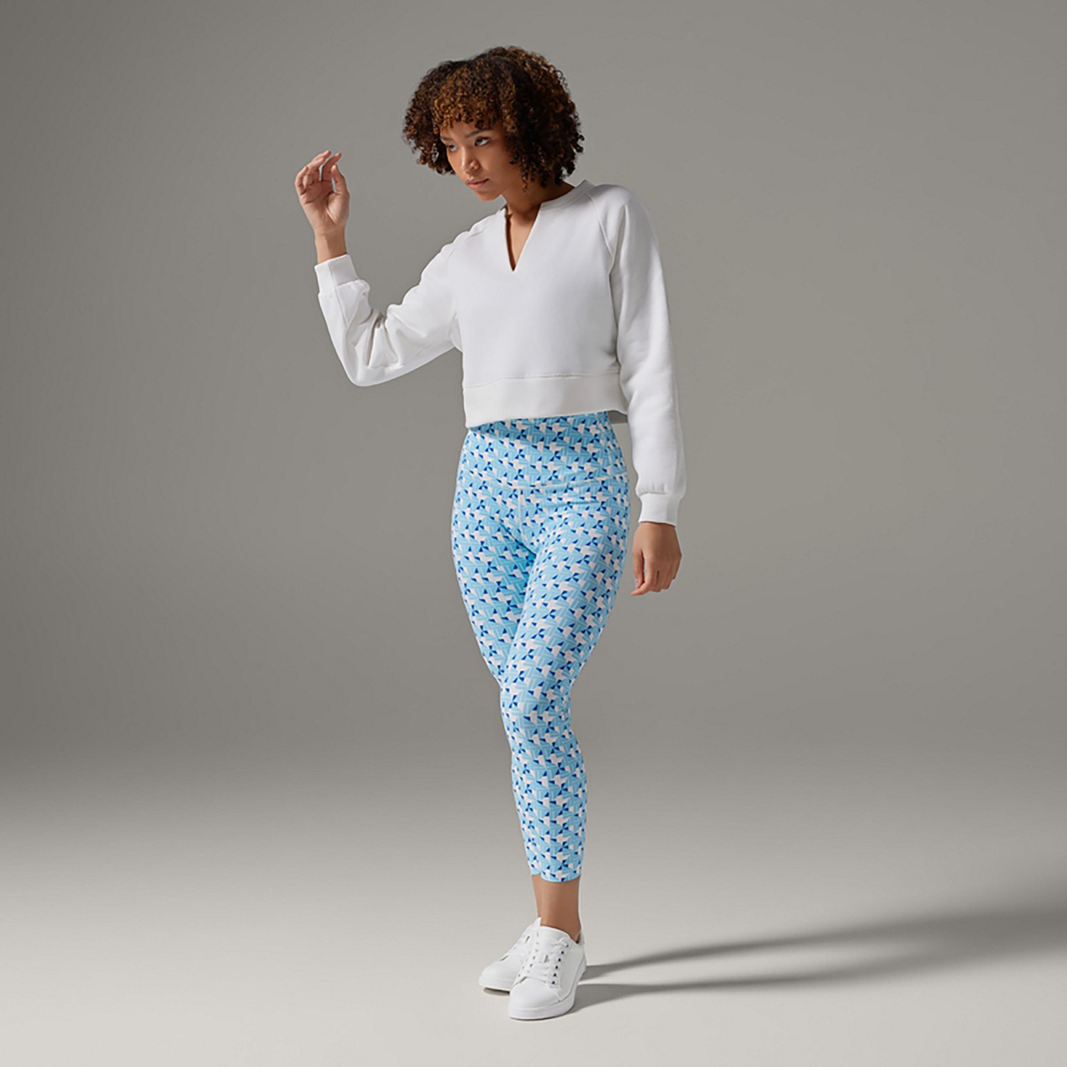 Tavi Women's Easy Breezy Sweatshirt - view number 4