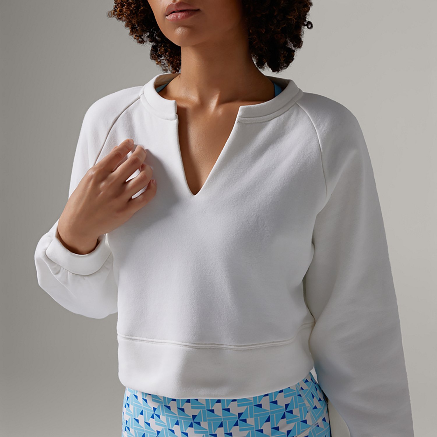 Tavi Women's Easy Breezy Sweatshirt - view number 5