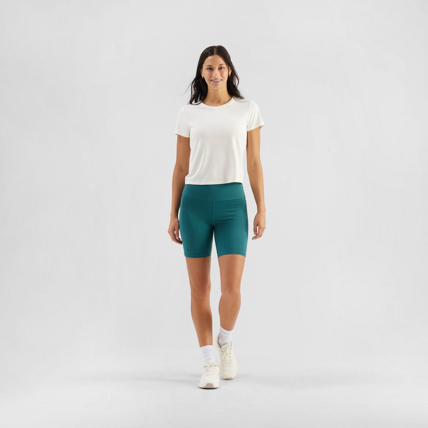 Freely Women's Coastal Luxe T-shirt