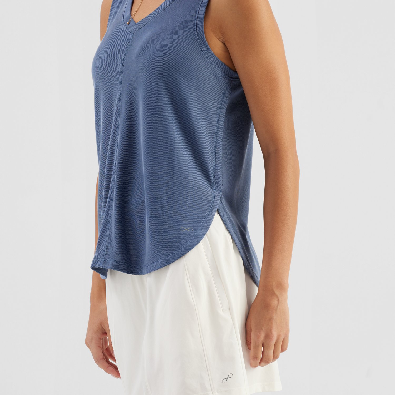Freely Women's Payton V-Neck Tank Top - view number 4