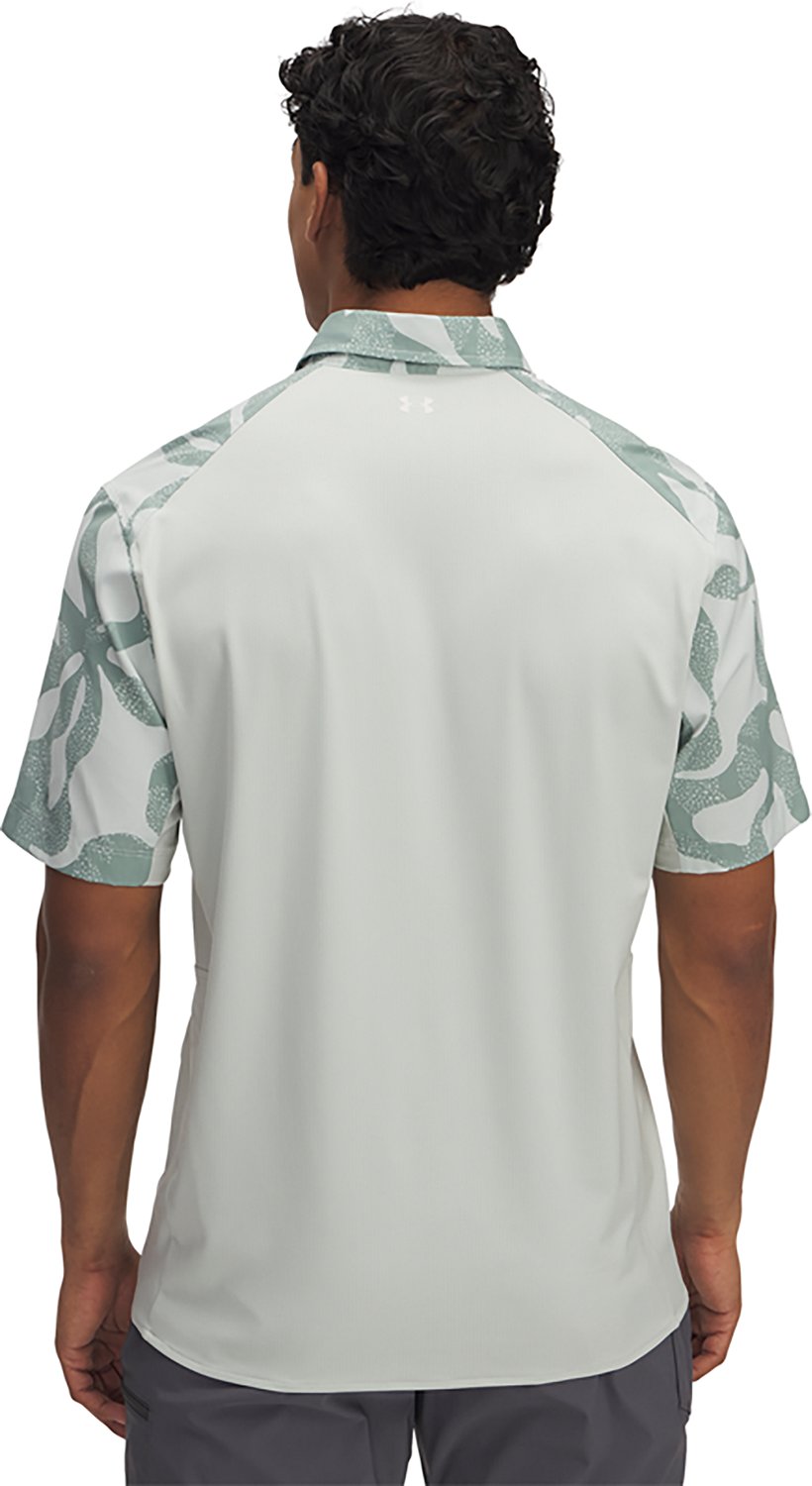 Under Armour Men's Shorebreak Fish Hybrid Printed Woven Shirt - view number 2