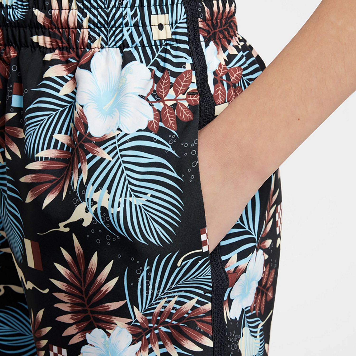 Nike Boys' Dri-FIT Heat Wave Multi Woven Shorts 6 in - view number 5