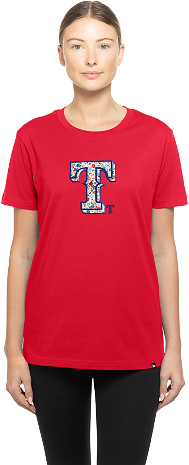 New Era Women's Rangers Ditsy Print Fill Scoop Neck T-shirt