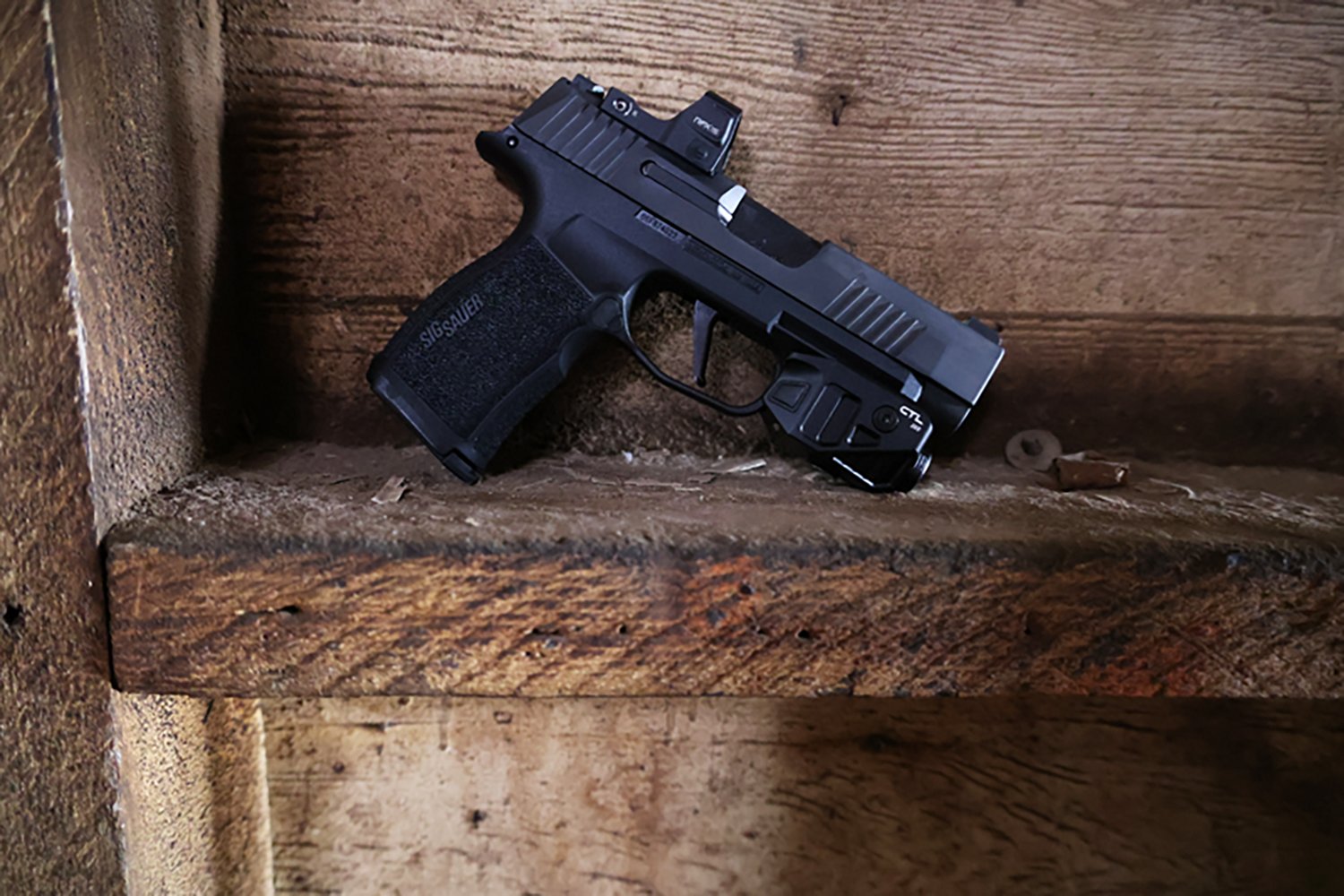 Viridian CTL Custom Sig P365 Tactical Light - view number 6