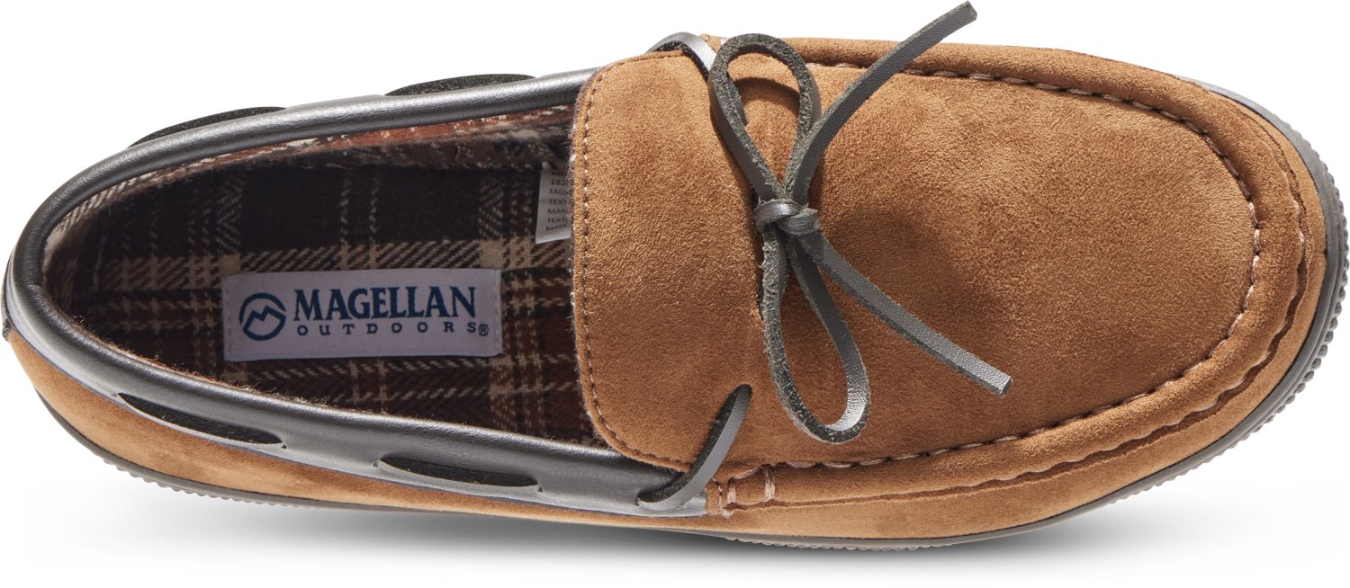 Magellan Outdoors Men's Moc Toe Slipper - view number 3