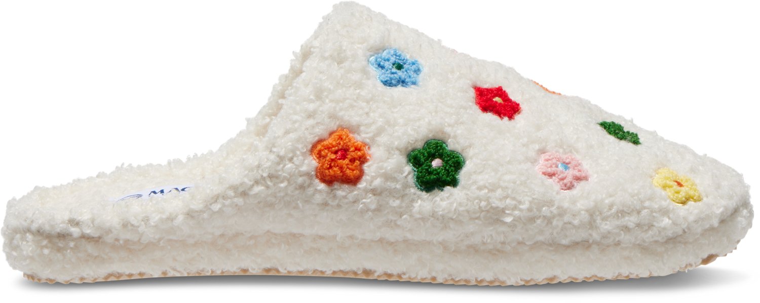 Magellan Outdoors Women's Floral Fashion Scuff Slipper - view number 5