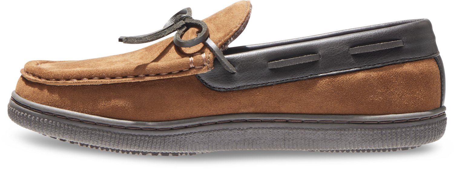 Magellan Outdoors Men's Moc Toe Slipper - view number 6