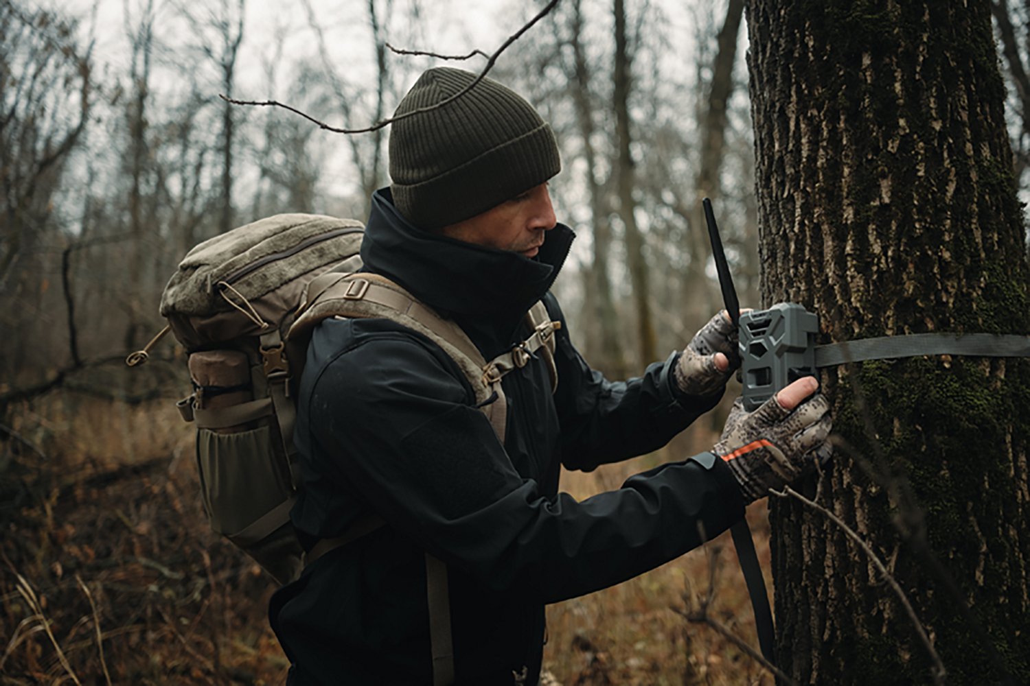 SpyPoint Flex Dark 40 MP Cellular Trail Camera - view number 8
