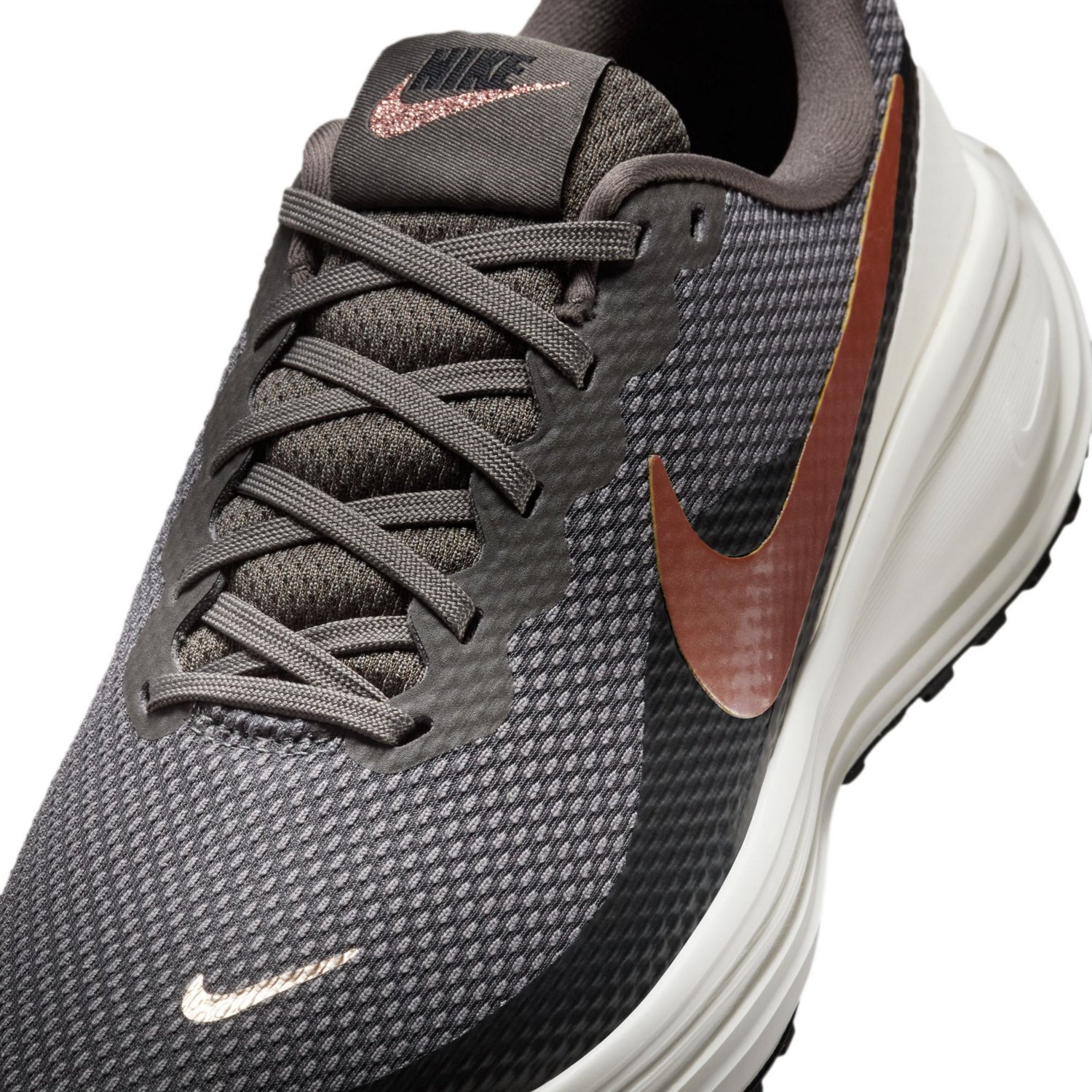 Nike Women's Revolution 8 Running Shoe - view number 7