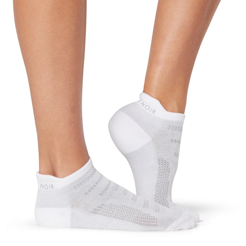 Tavi Taylor Cushion… - image