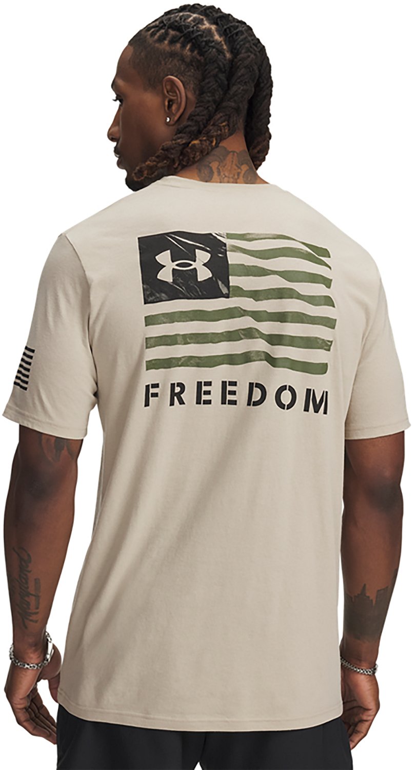Under Armour Men's Banner Flag Training Tee - view number 2