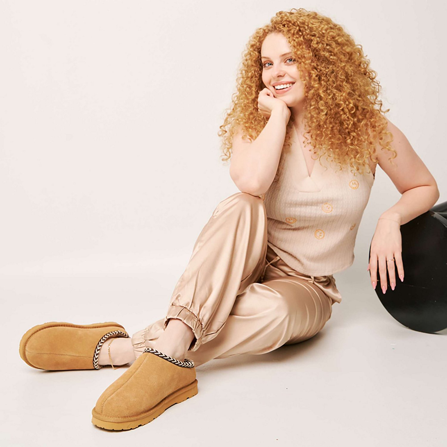 Bearpaw Women's Tabitha Slippers  - view number 8