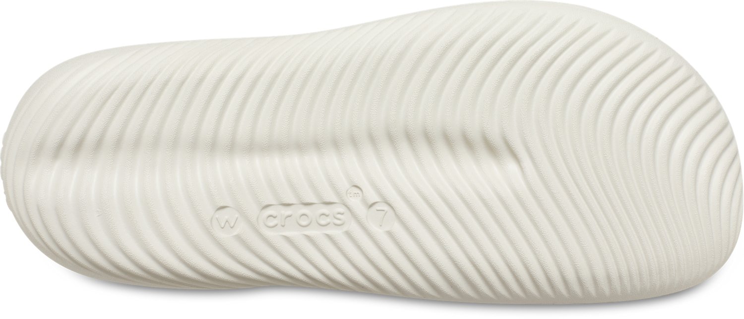 Crocs Women's Mellow Recovery Flip Sandals - view number 6