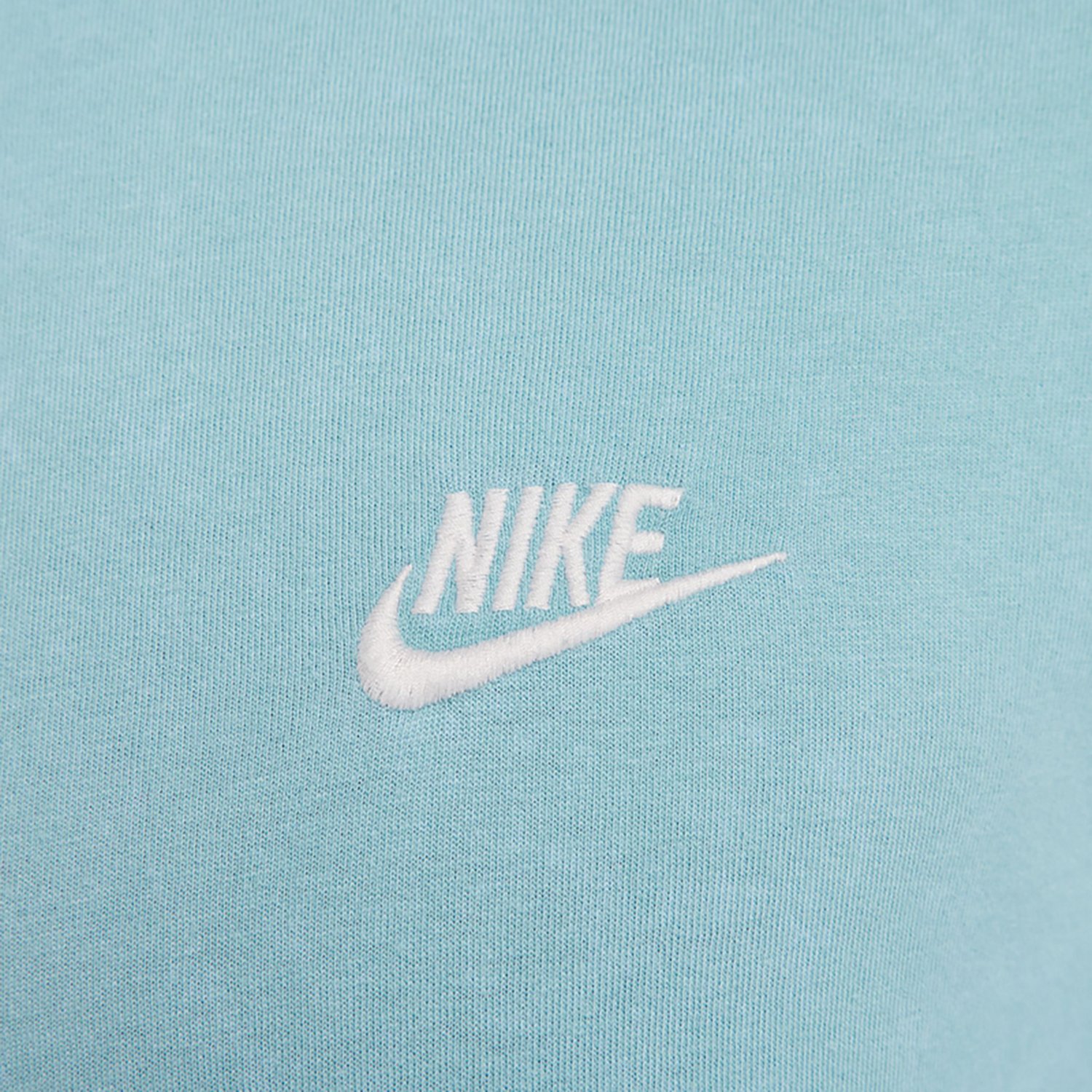 Nike Men's Sportswear Club Seasonal Wash T-shirt - view number 4