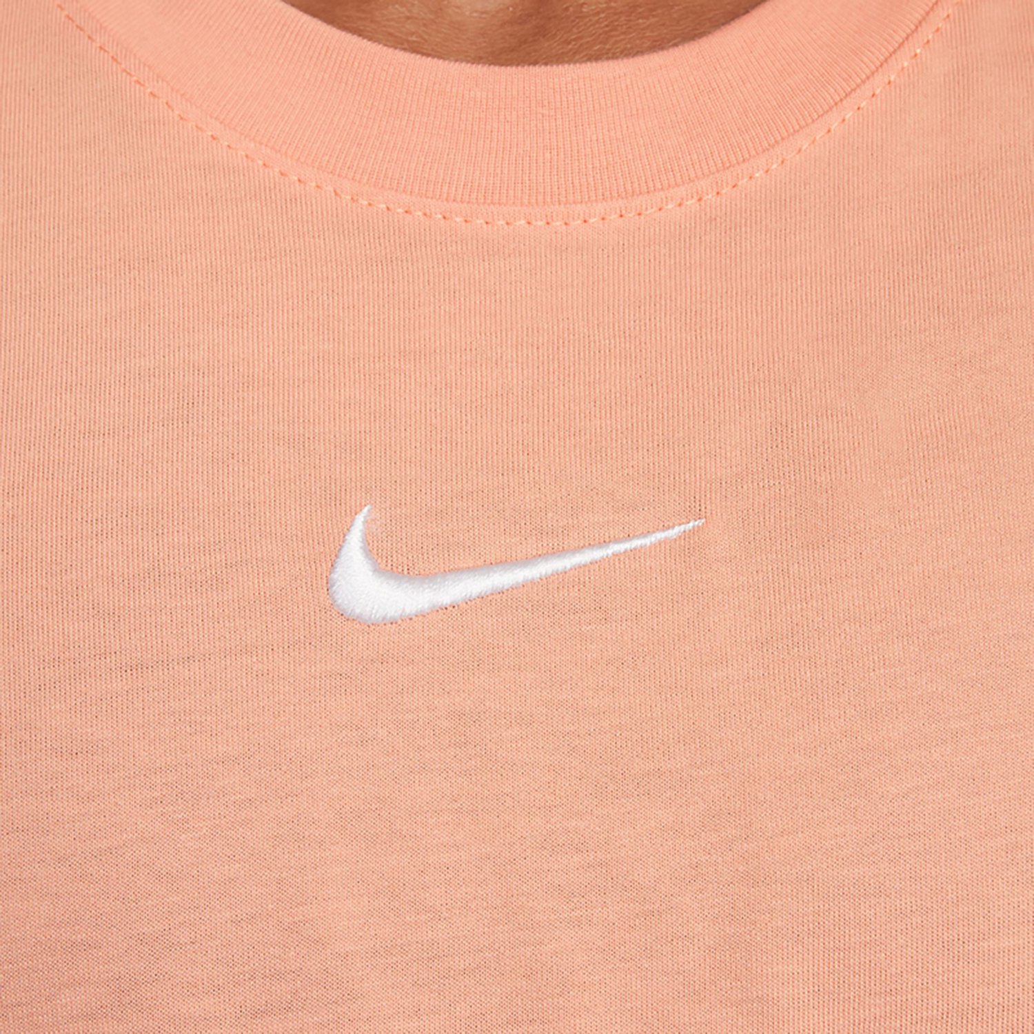 Nike Girls' Sportswear Boyfriend Essential Tee LBR - view number 4
