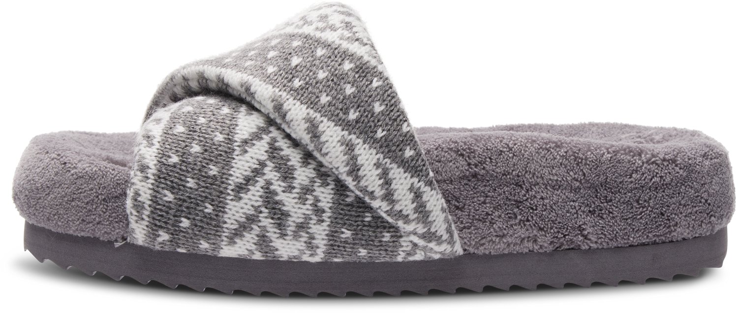 Magellan Outdoors Women's Knit Upper Slipper - view number 2