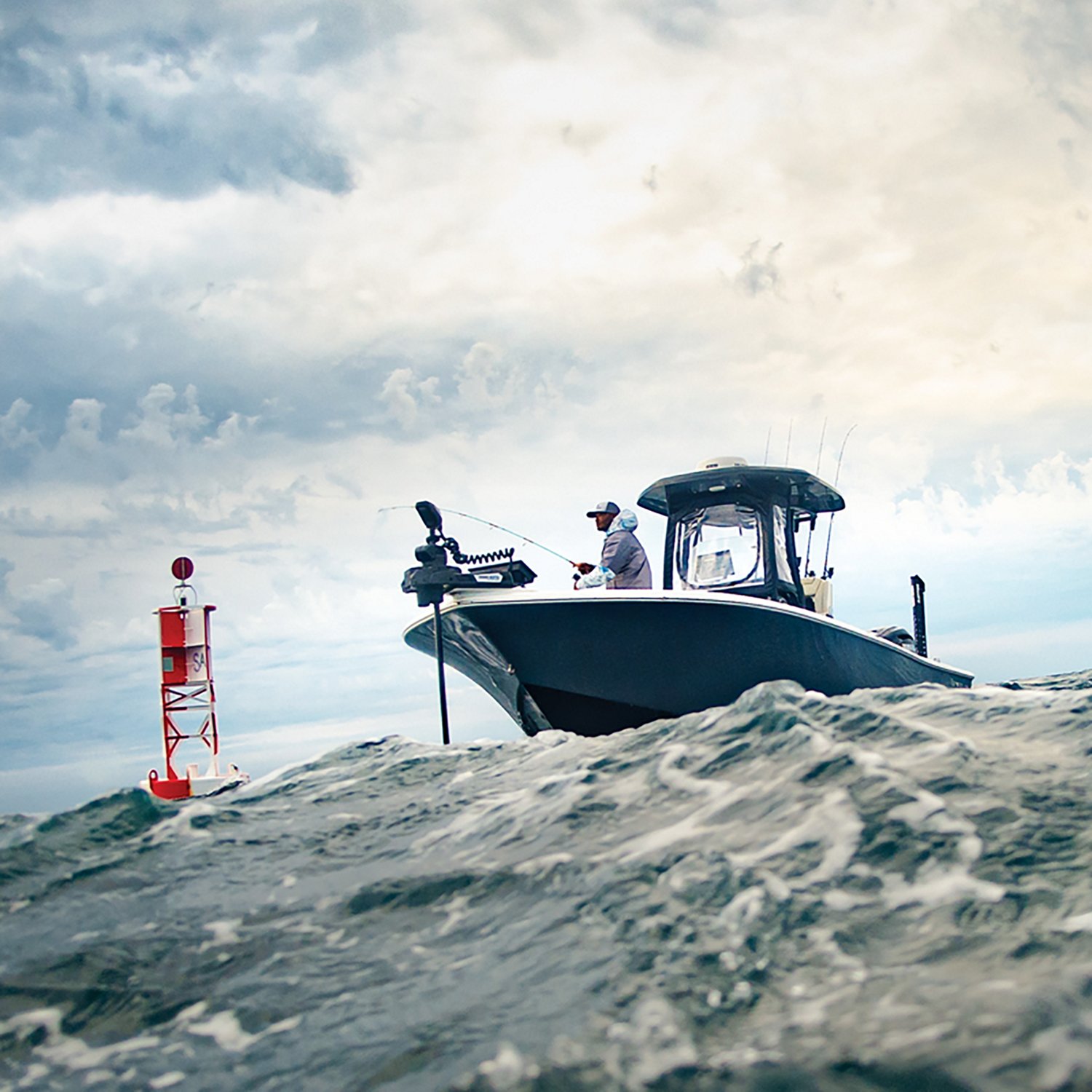 Minn Kota Riptide Instinct Wireless Remote Saltwater Bow-Mount Trolling Motor