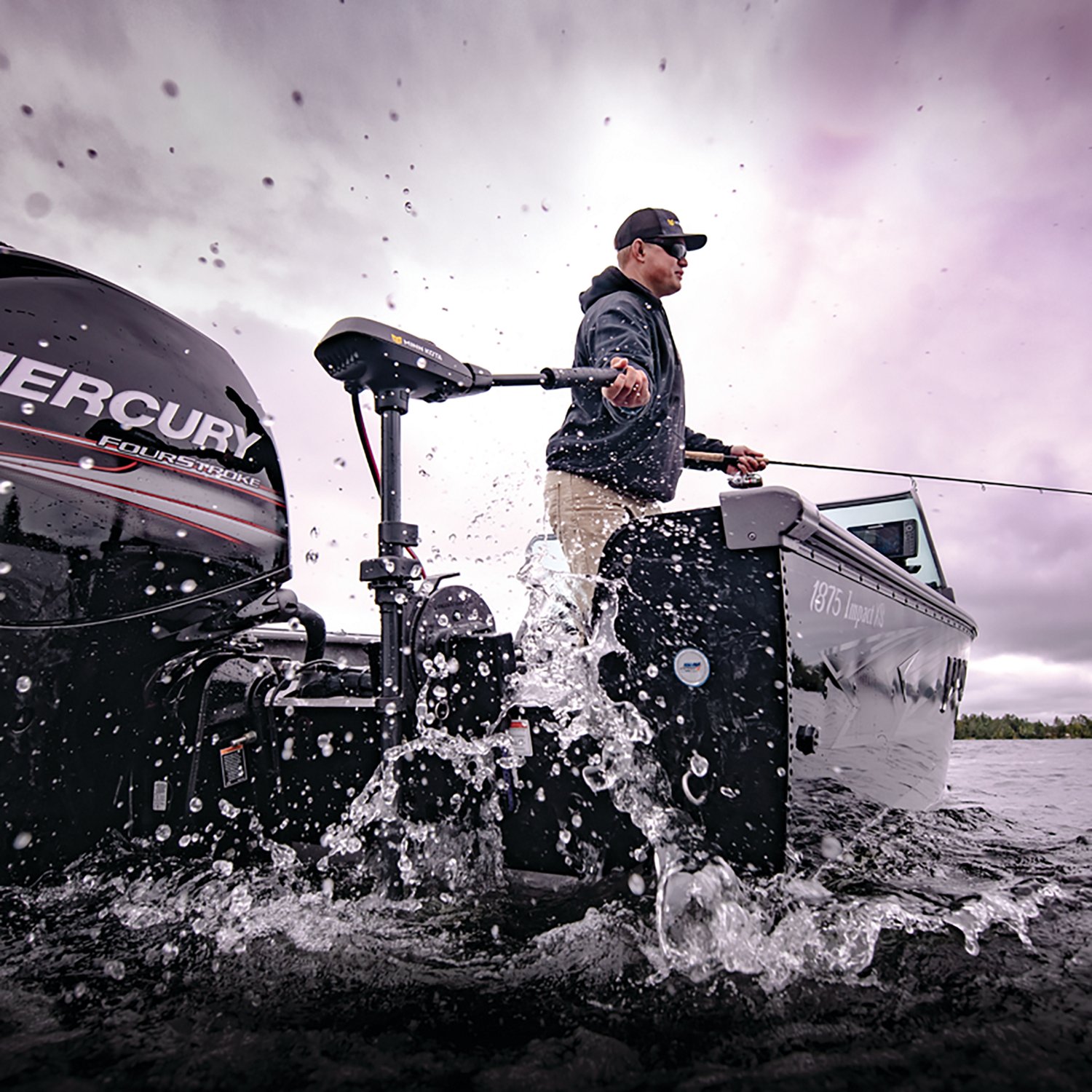 Minn Kota Traxxis Freshwater Transom-Mount Trolling Motor