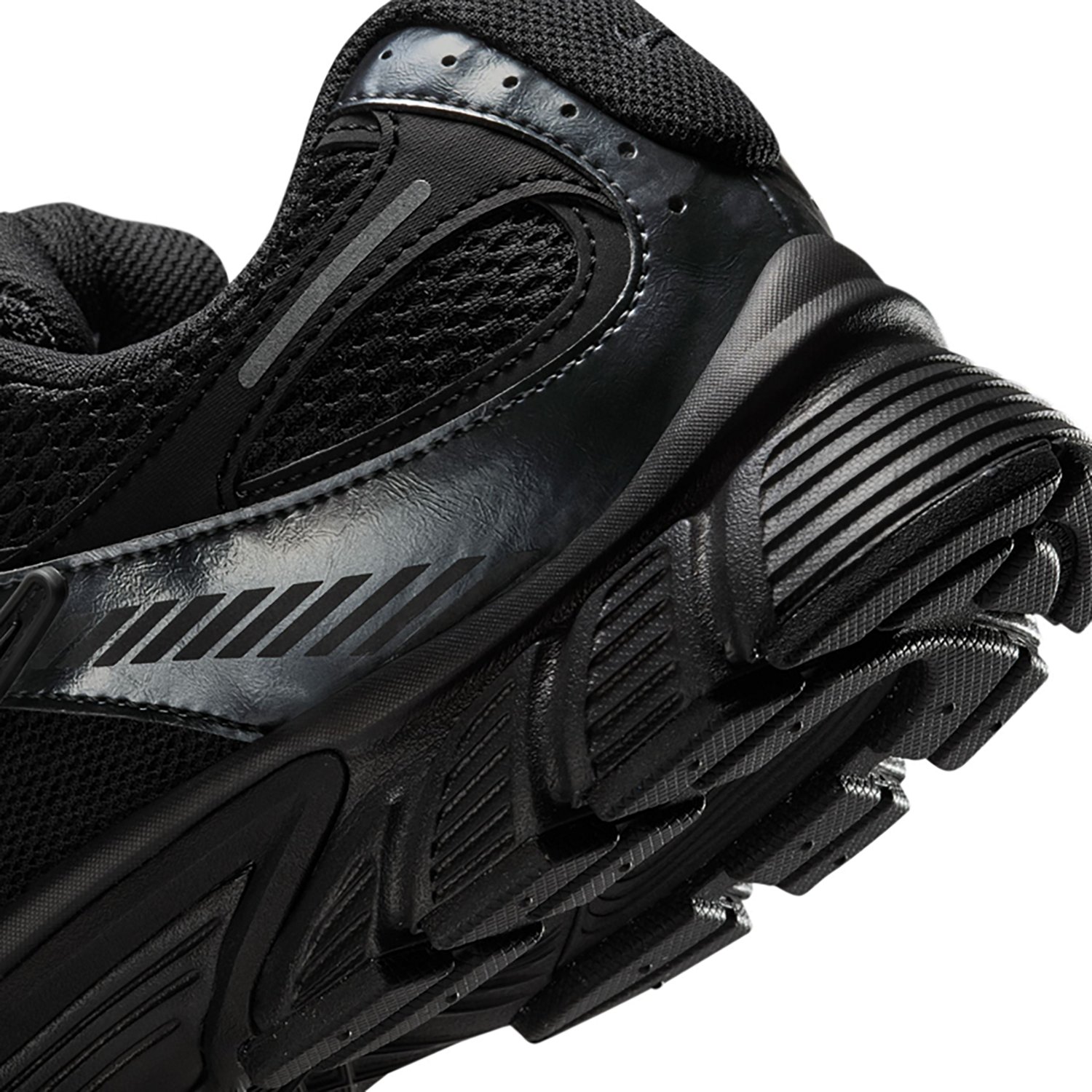 Nike Men's V5 Runner Shoes - view number 8