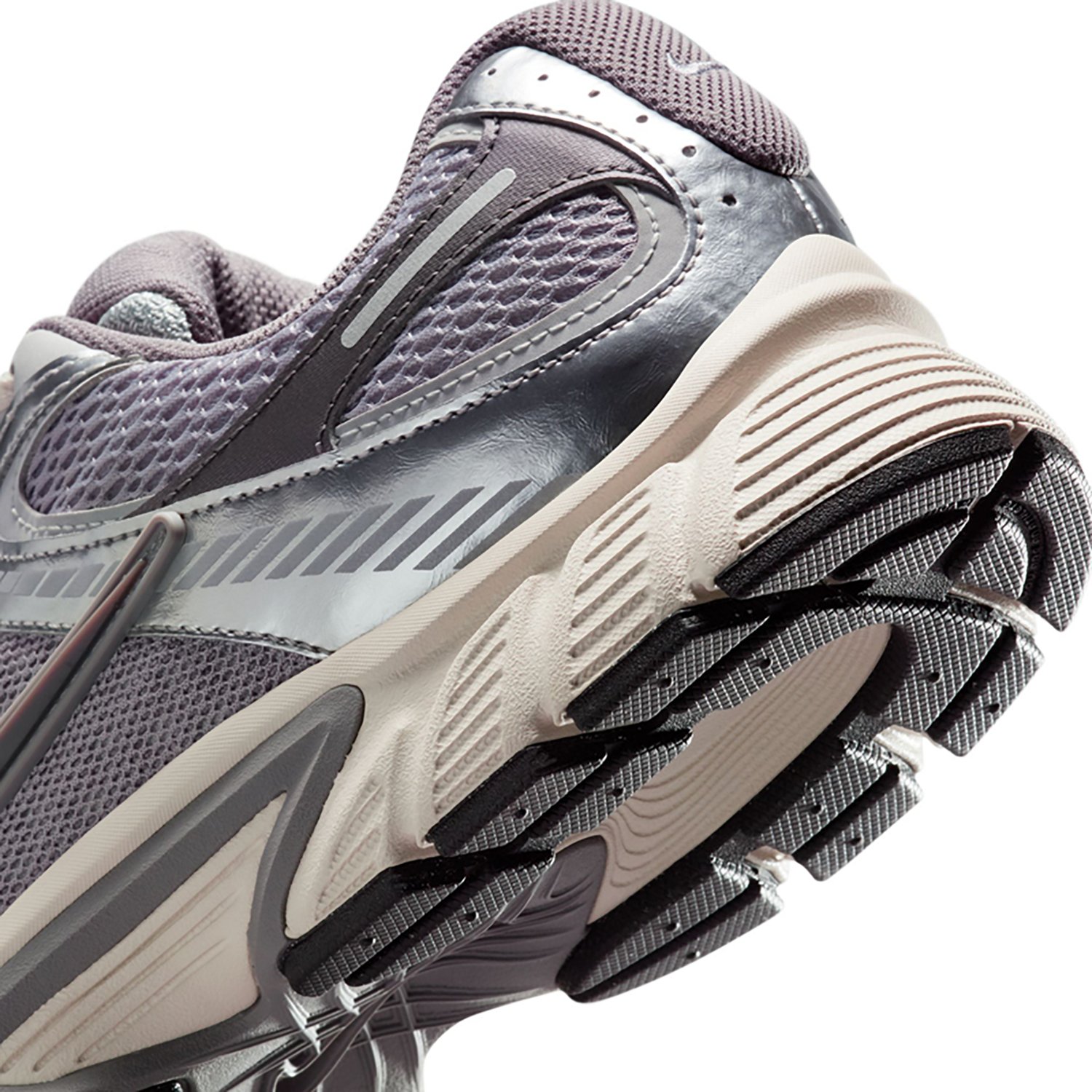 Nike Men's V5 Runner Shoes - view number 8