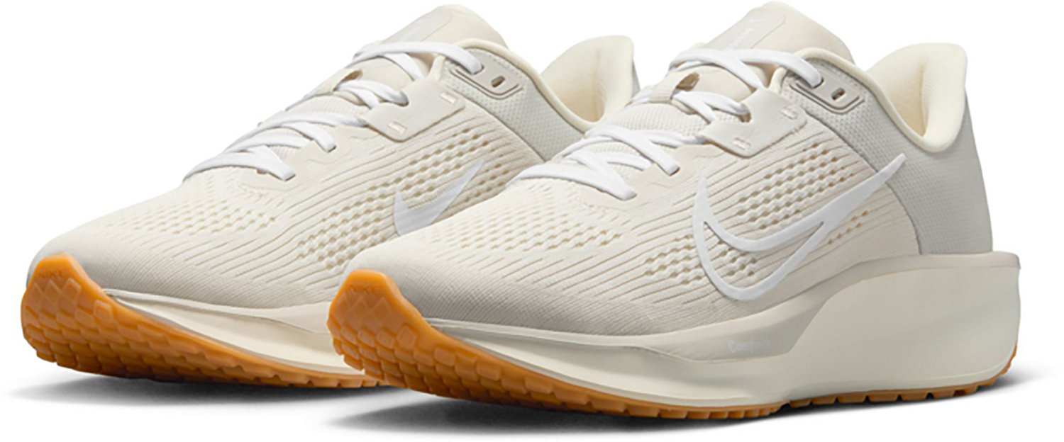 Nike Women's Quest 6 Running Shoes - view number 3