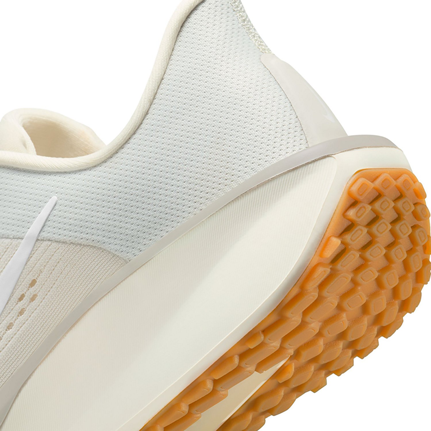 Nike Women's Quest 6 Running Shoes - view number 8
